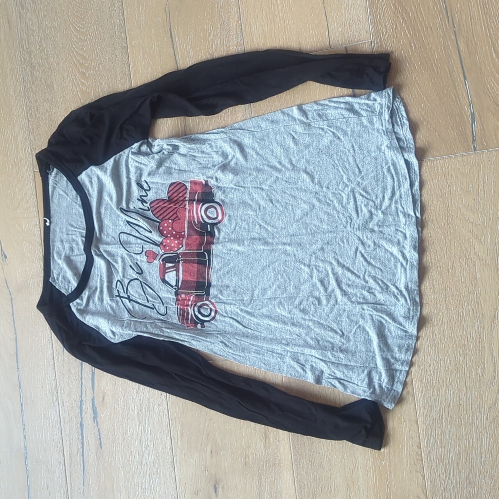 NWOT valentine's baseball tee